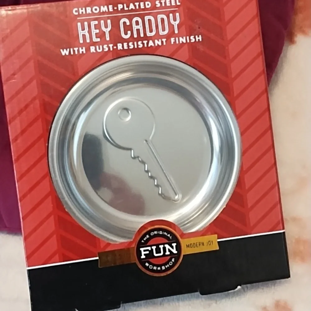 Key Caddy NWT Chrome Plated Steel